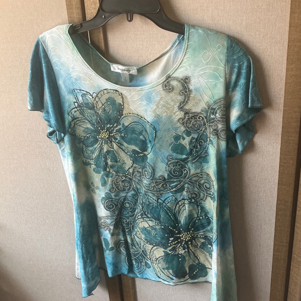 dressbarn Teal Floral Short Sleeve Tee